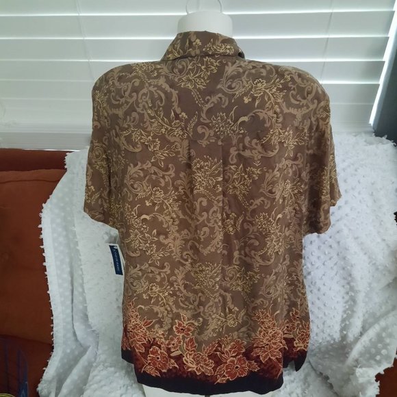 Size 10 womens silk blouse button down top NWT Jennifer Moore - Picture 3 of 5